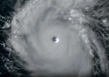 ¿Qué representa un huracán de categoría 5, potencialmente catastrófico?