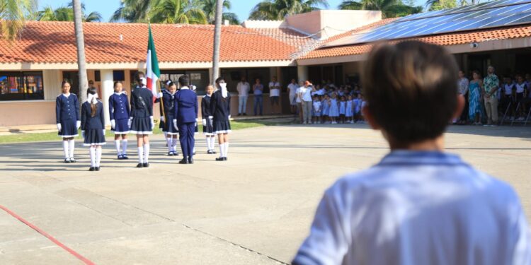 Anuncia Estefanía Mercado el programa “Escuela Segura” para la prevención de riesgos