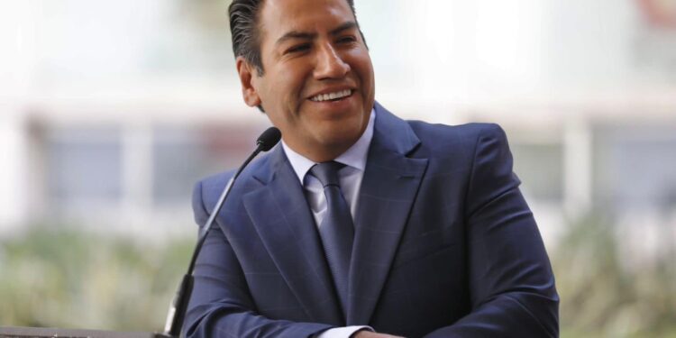 Eduardo Ramírez lanza ambicioso programa digital para jóvenes chiapanecos