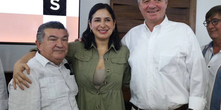 Transformar a Solidaridad con planeación, compromiso de Estefanía Mercado