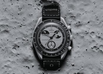 MoonSwatch: el esplendor de la Tierra vista desde la Luna