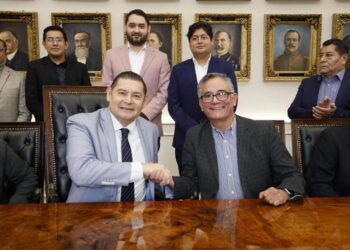 Puebla apuesta por la tecnología: acuerdan ruta para la Casa del Diseño de Semiconductores