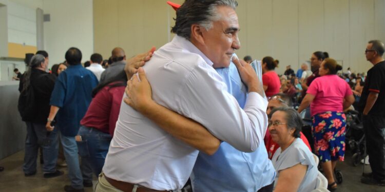 SE HAN ENTREGADO 4 MIL 306 TARJETAS DEL PROGRAMA MÉXICO TE ABRAZA EN BAJA CALIFORNIA: RUIZ URIBE